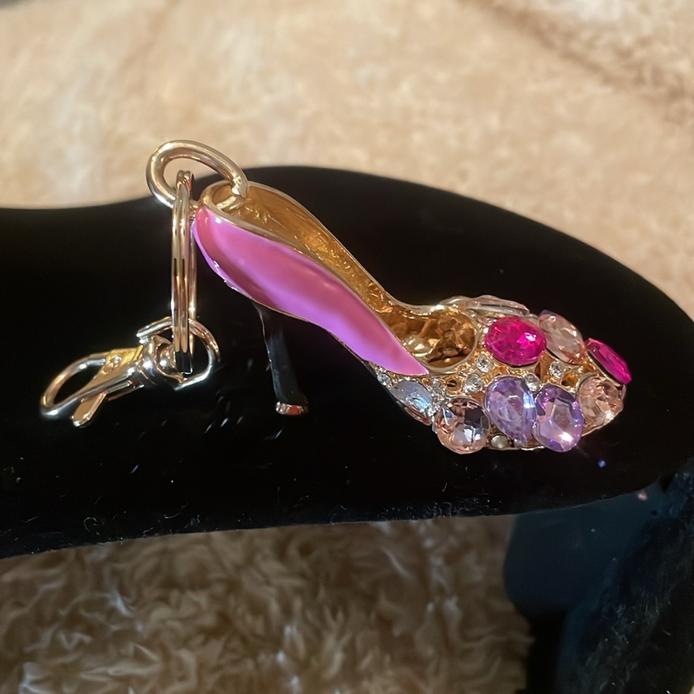 High Heel Keychain or Clip w/ beautiful crystals - NWOT 6 inch length